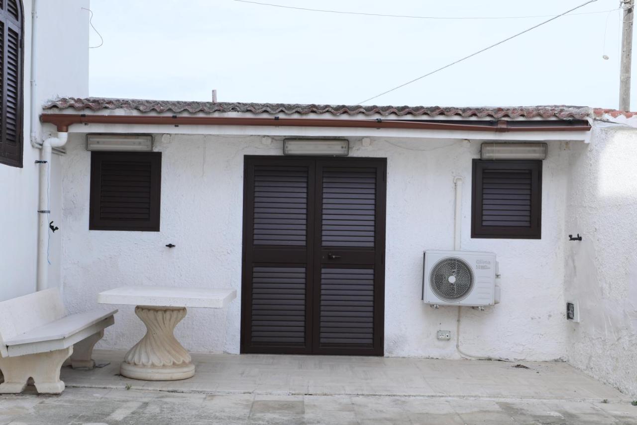Apartamento La Bellavista Mola Di Bari Exterior foto