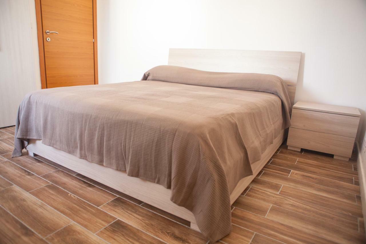 Apartamento La Bellavista Mola Di Bari Exterior foto